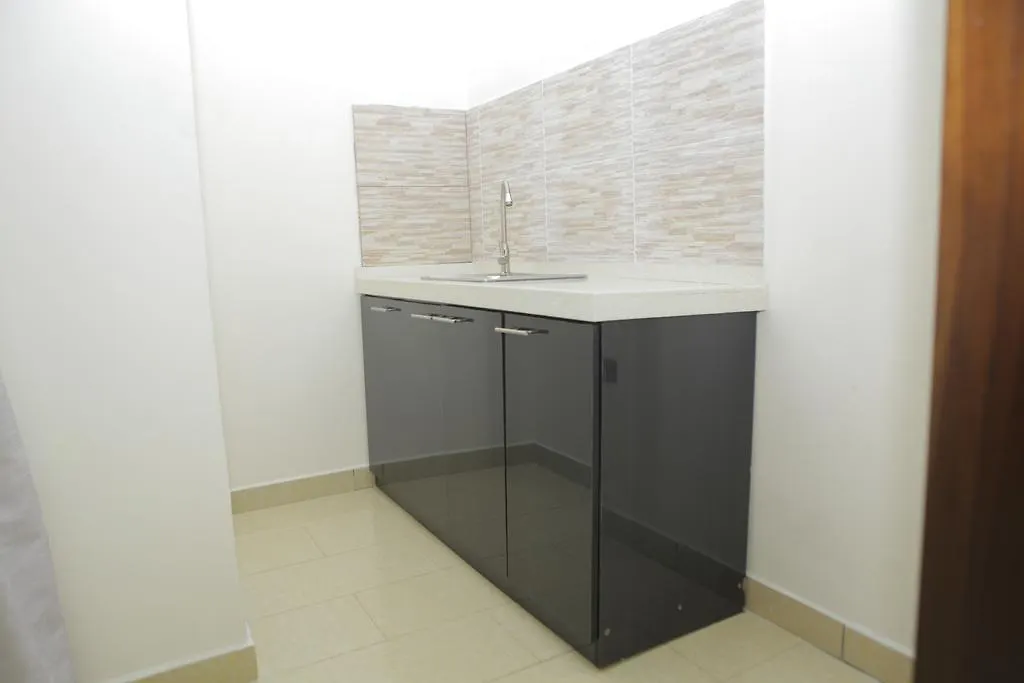 Zergaw Guest House Аддис-Абеба 2*,