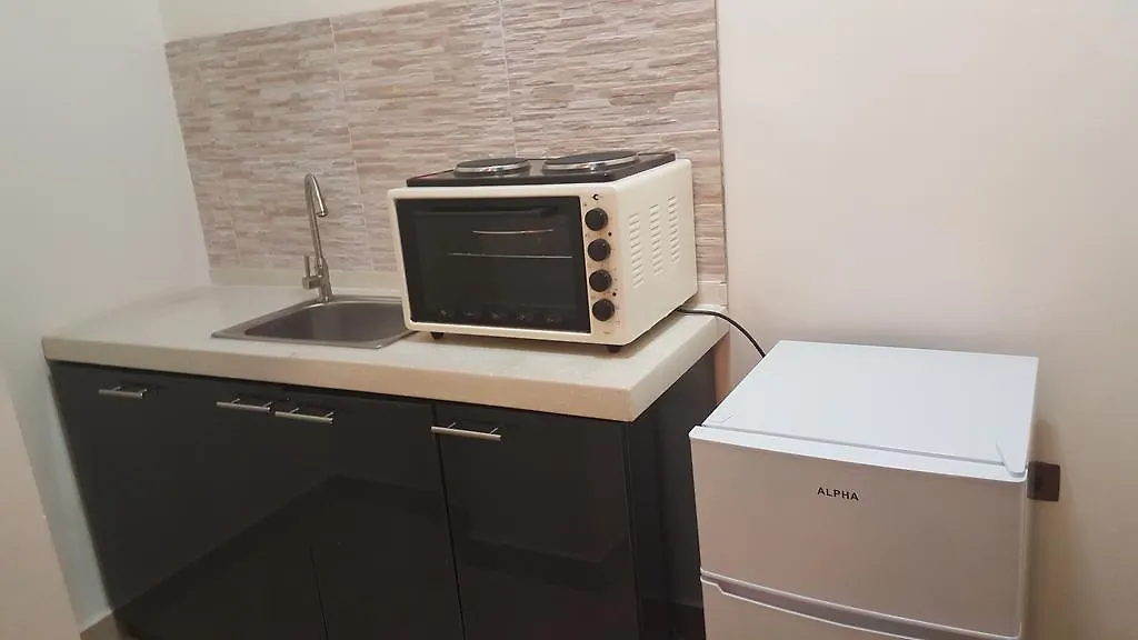 Zergaw Guest House Аддис-Абеба 2*,