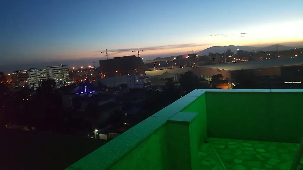 Zergaw Guest House Аддис-Абеба