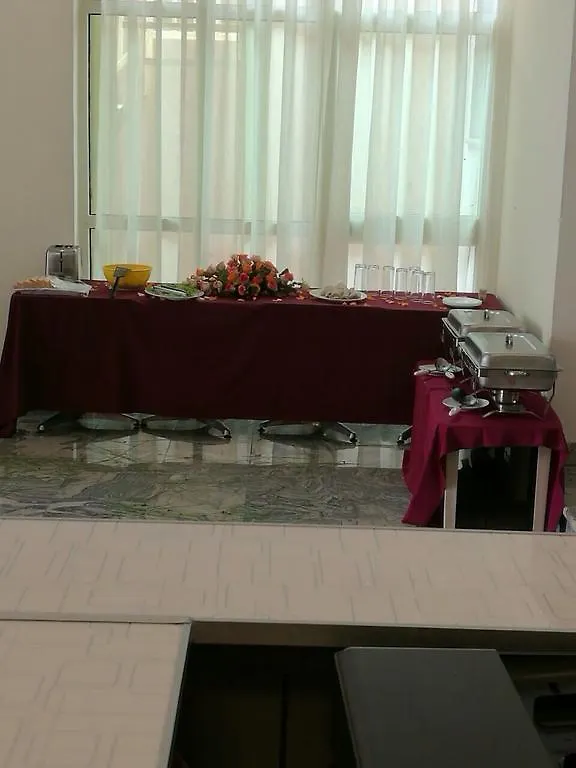 Zergaw Guest House Аддис-Абеба